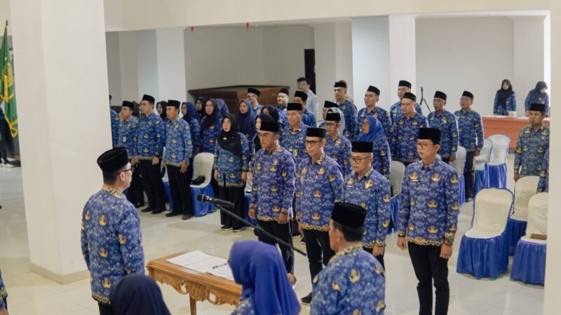 PEMKAB PESIBAR GELAR PENGUKUHAN DAN PELANTIKAN DP KORPRI UNIT DAN RAKOR KORPRI 