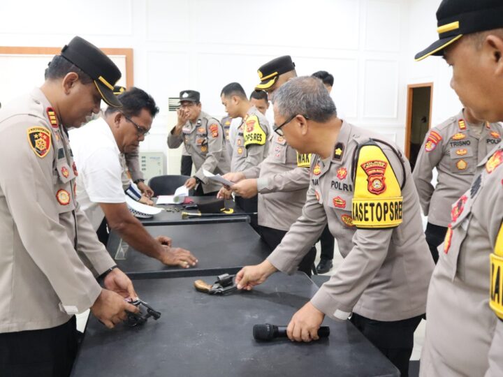 Kapolres Musi Rawas Pimpin Apel dan Pemeriksaan Senpi Dinas Personel