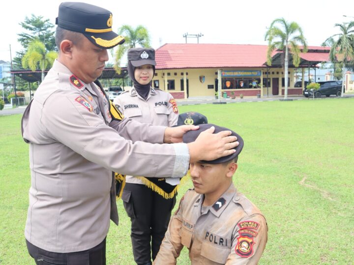 14 Bintara Remaja Angkatan 52 Gelombang II Tahun 2024 Dibaret, Wakapolres Musi Rawas : Terus Belajar, Berikan Inovasi dan Jadilah Polisi Baik Bagi Masyarakat