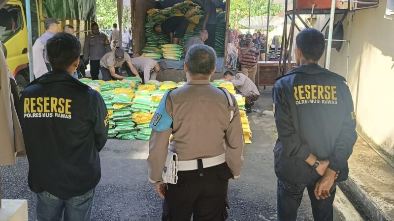 Terapkan Gerakan Pangan Murah, Polres Musi Rawas Bersama Bulog Lubuklinggau, 35 Ton Beras Ludes Terjual di Purwodadi dan Jayaloka 