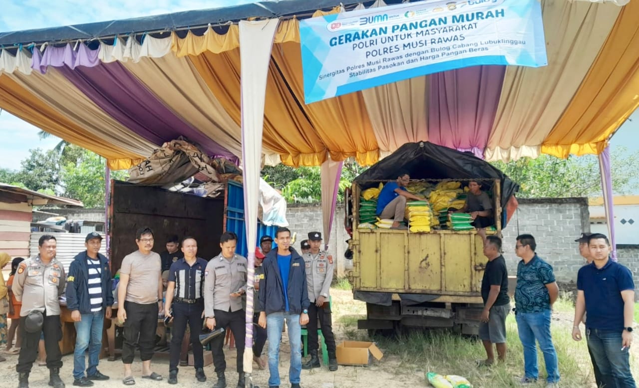 Kembali 20 Ton Beras GPM Ludes Terjual di Kecamatan Muara Lakitan, Sinergi Polres Musi Rawas Bersama Polsek Muara Lakitan dan Bulog Cabang Lubuklinggau