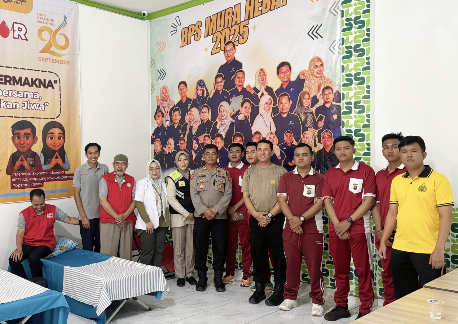 Hari Statistik Nasional, Siddokes Polres Musi Rawas Berperan Aktif Donor Darah Bersama BPS Kabupaten Mura 
