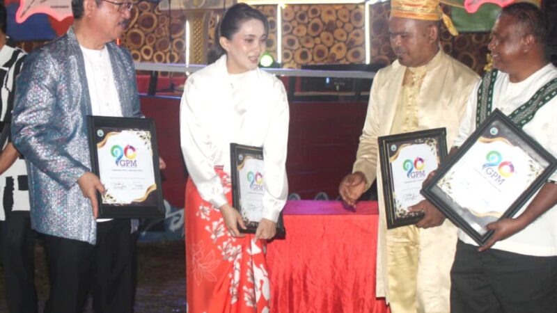 Gubernur, Apresiasi Peran Gereja, di Momen HUT ke-90 GPM