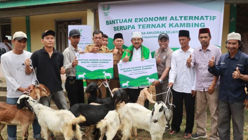 Bupati Anwar Sadat Hadiri Maulid Nabi di Muara Papalik, Tekankan Makna Syiar Islam dalam Kehidupan