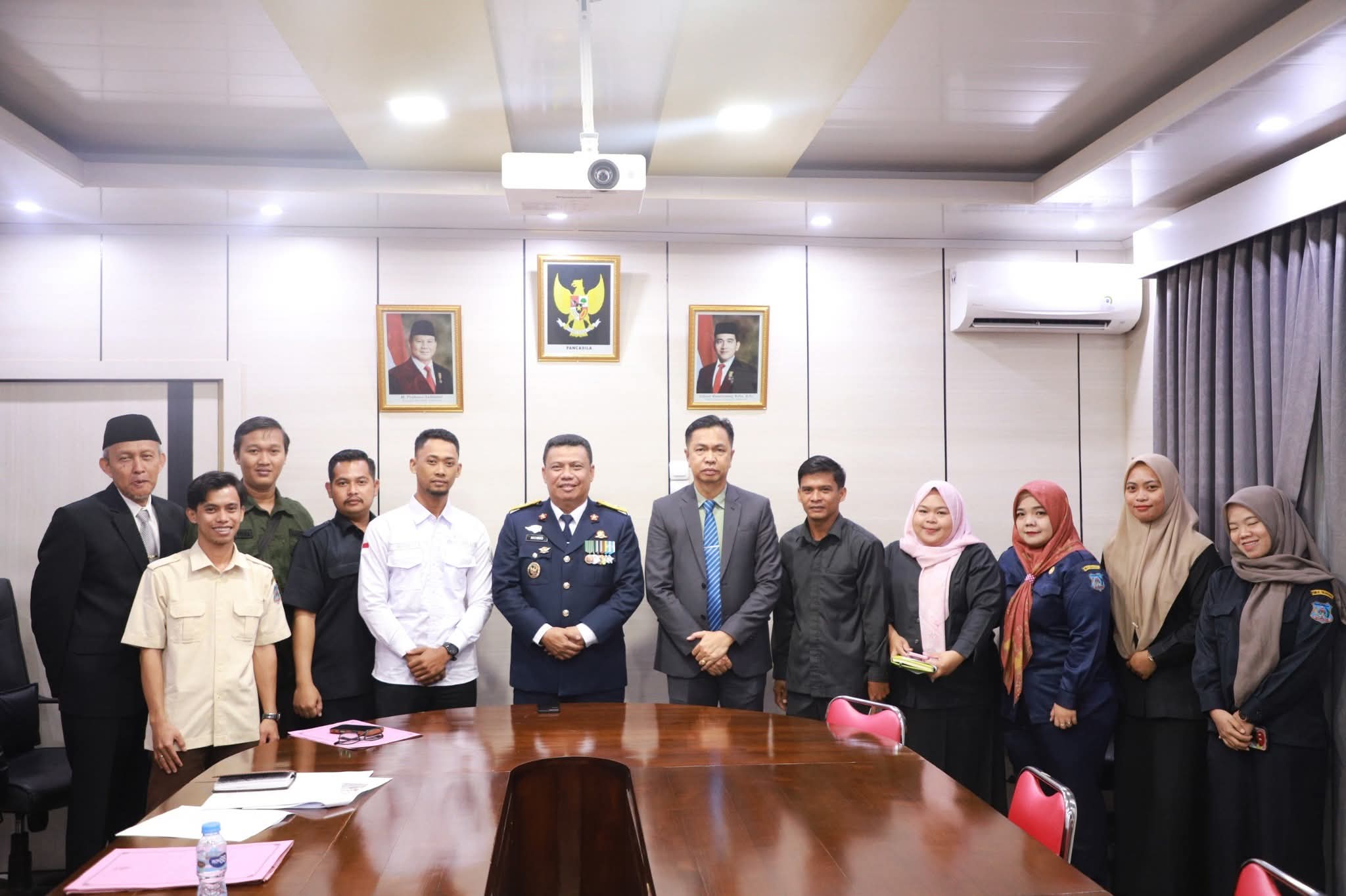 Wakil Bupati Tanjab Barat Terima Audiensi Perwakilan Honorer Non-Database