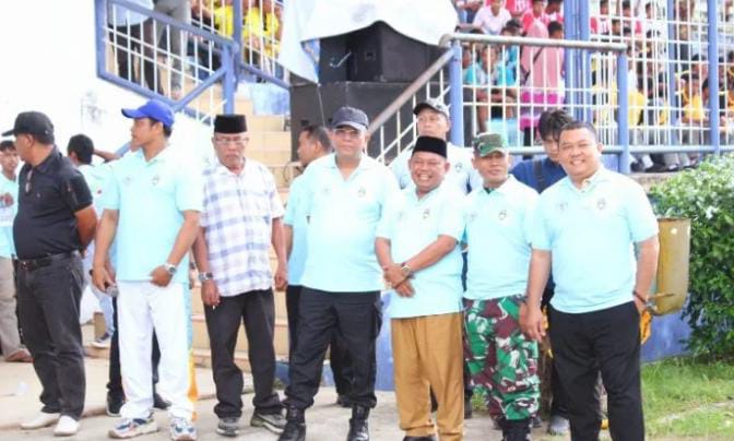 Wakil Bupati Labuhanbatu Hadiri Pembukaan Turnamen Sepakbola Piala Ketua Yayasan ULB