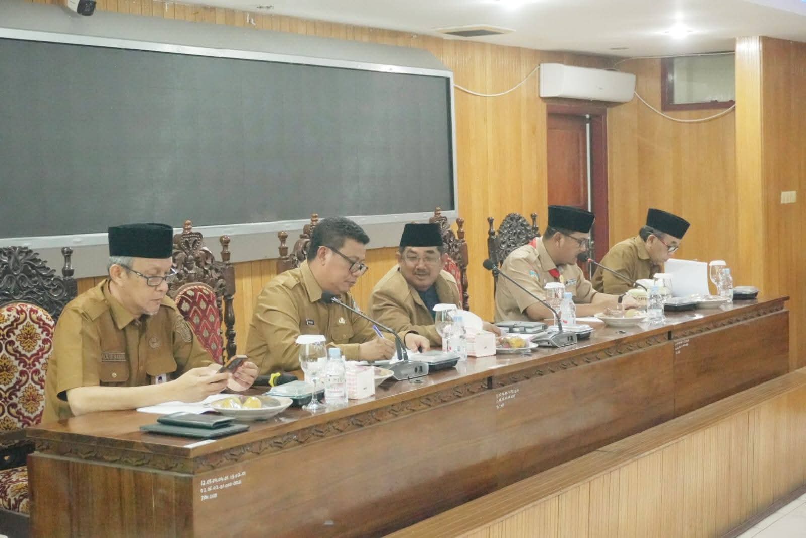 Bupati Anwar Sadat Pimpin Rapat Penyusunan RAPBD Tahun 2026