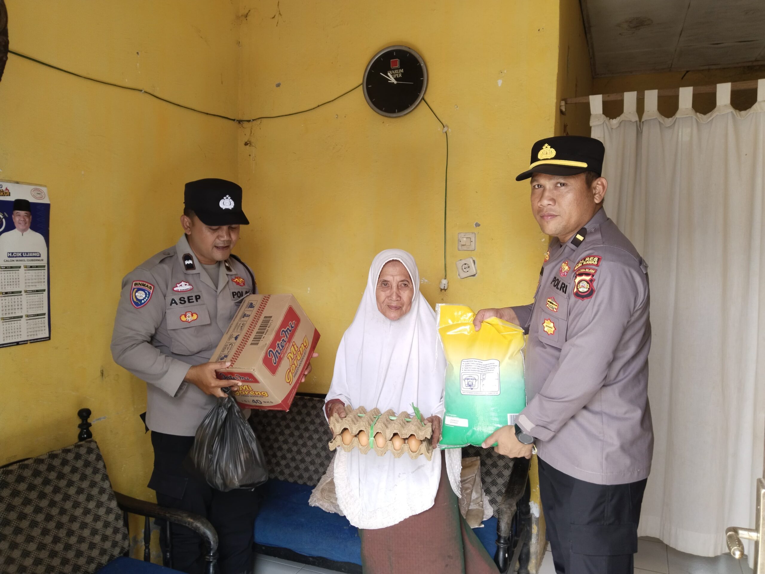 Sat Binmas Polres Musi Rawas Gelar Kegiatan Sahabat Binmas “Jumat Berkah Berbagi”