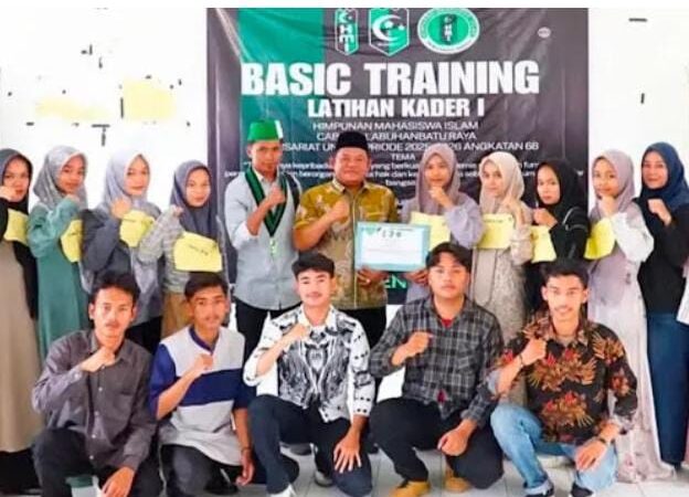 Wakil Bupati Labuhanbatu Menjadi Pemateri Kegiatan Basic Training