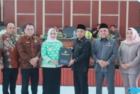 Bupati Bersama DPRD Tandatangani Nota Kesepakatan KUA, PPAS APBD Kabupaten Labuhanbatu TA 2026.