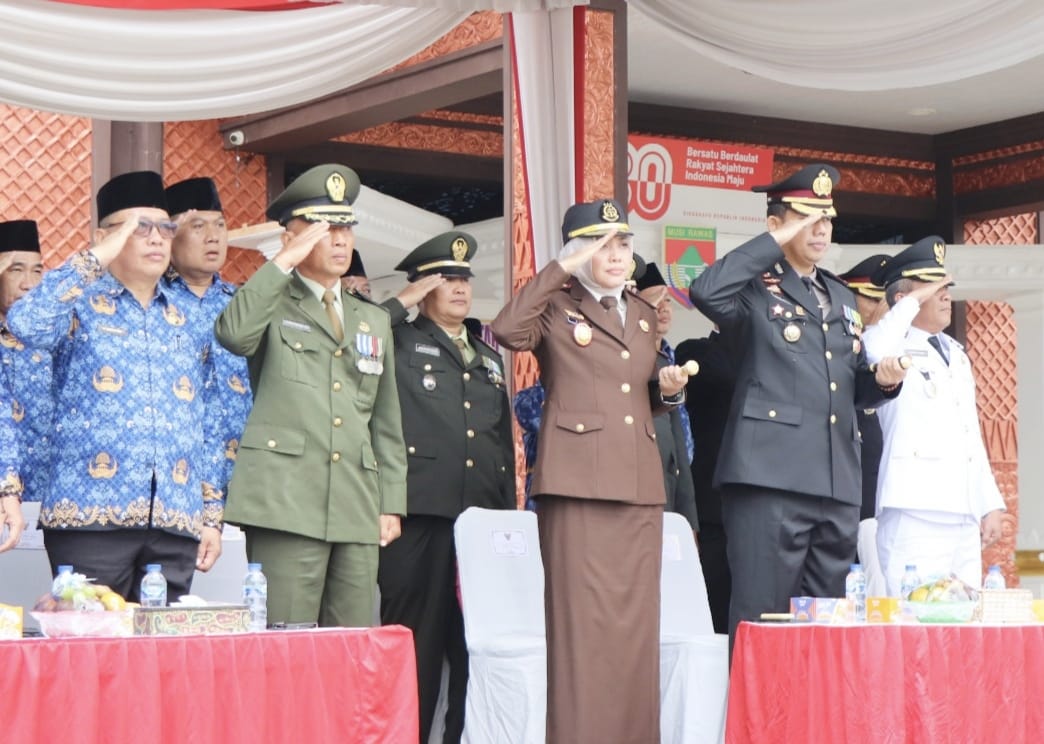 Hadiri Upacara Peringatan Hari Pahlawan, Kapolres Musi Rawas : Jadikan Momentum Semangat Nasionalisme, Persatuan dan Pengabdian Bangsa