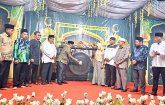 WABUP LABUHANBATU RESMI MEMBUKA MTQ DAN FESTIVAL NASYID KE-3 DESA PONDOK BATU
