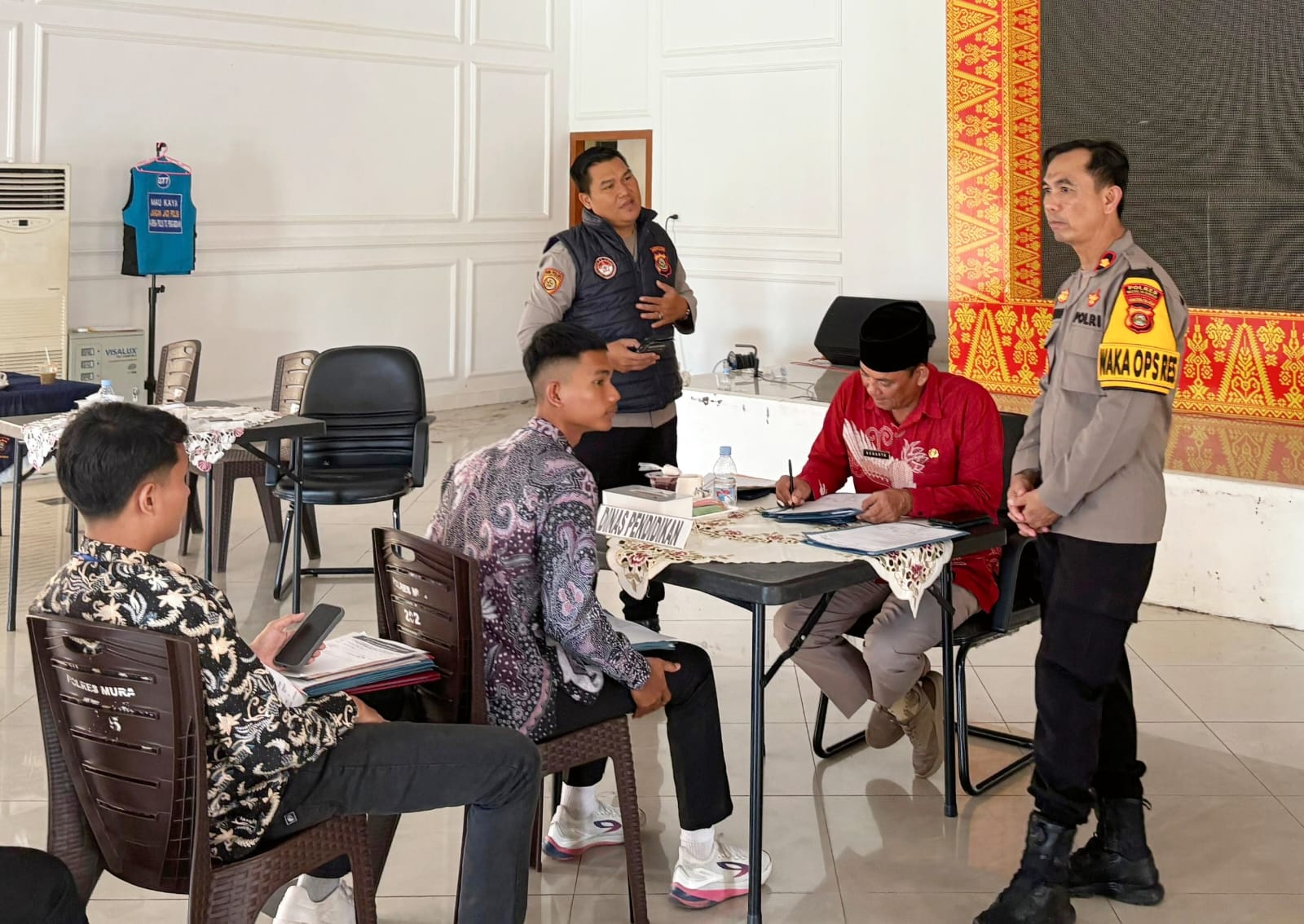 Polres Musi Rawas Gelar Pemeriksaan Administrasi Awal Penerimaan Bintara Brimob Tahun 2026