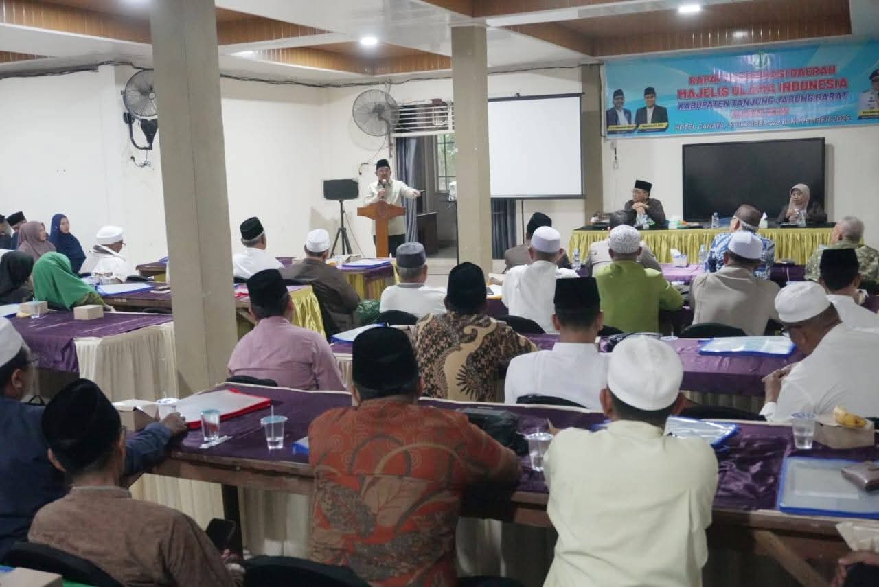 Bupati Tanjab Barat Buka Rakorda Majelis Ulama Indonesia