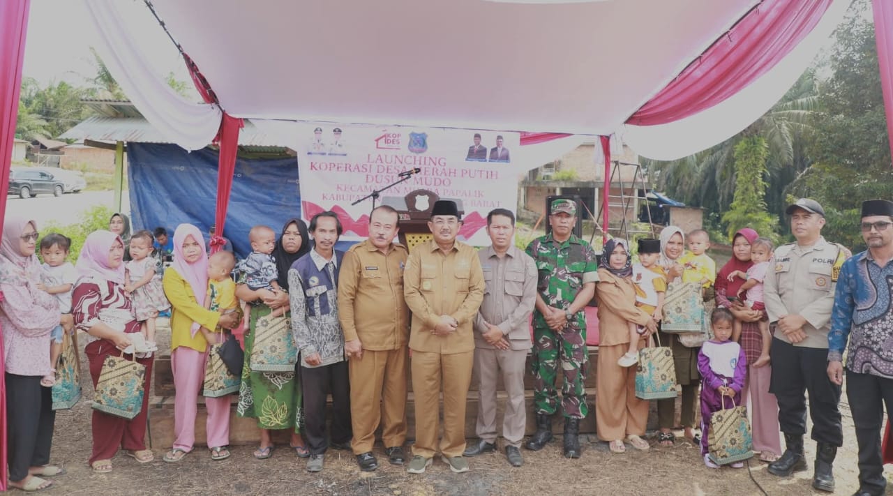 Bupati Anwar Sadat Resmikan Koperasi Desa Merah Putih Pertama di Dusun Mudo