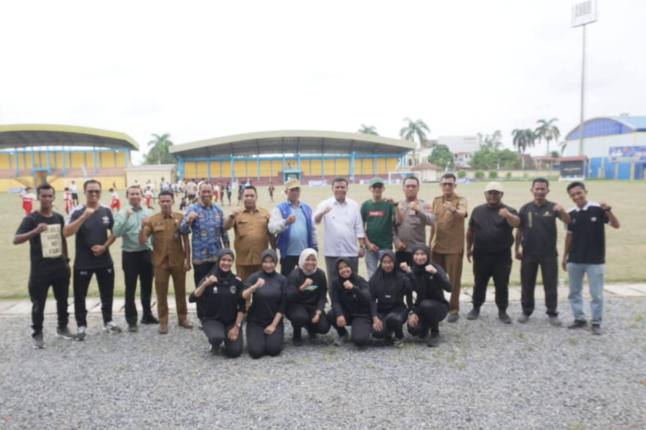 Wabup Katamso Resmi Buka Jambi School Football League 2025: Wujud Pembinaan Generasi Muda Berprestasi dan Berkarakter