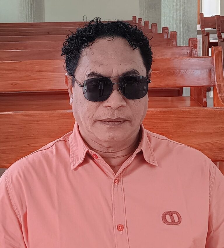 Putera Kaibobo Desak Bupati SBB Akan? Legalitas Plt.Kepsek