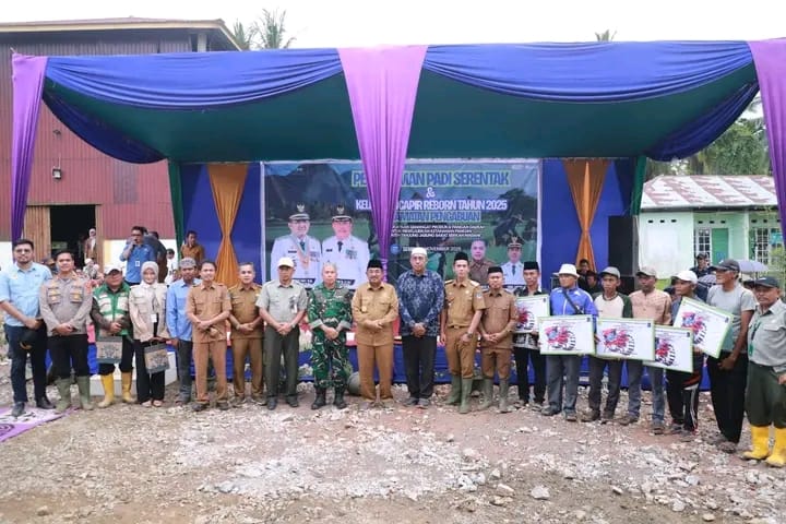 Tanam Padi Serentak & Kelompencapir Reborn 2025: Tanjab Barat Gaspol Wujudkan Ketahanan Pangan
