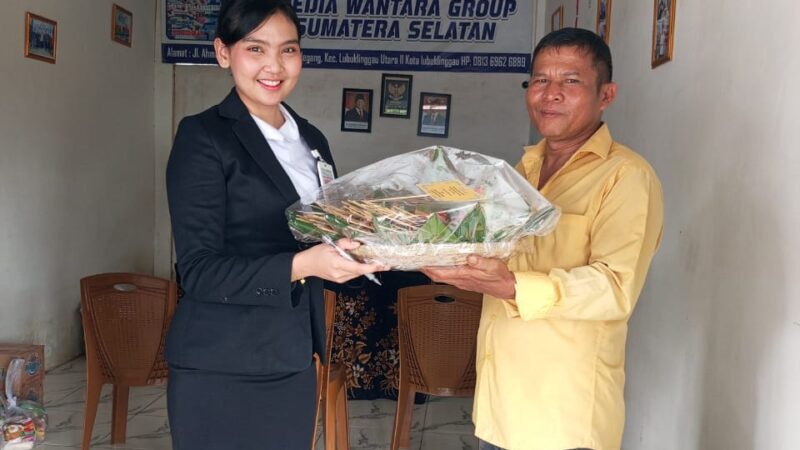 Bank Sumsel Berikan Tumpeng untuk Perayaan HUT Media Wantara Group ke-13 di Lubuklinggau