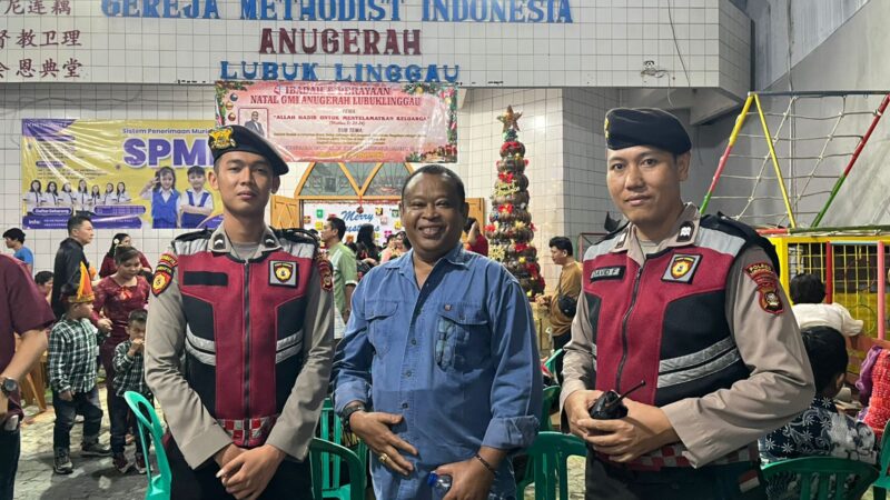Polres Lubuk Linggau Bersama Polsek, Lakukan Pengamanan Terpadu Bagi Umat Kristiani dalam Menjalankan Ibadah Natal