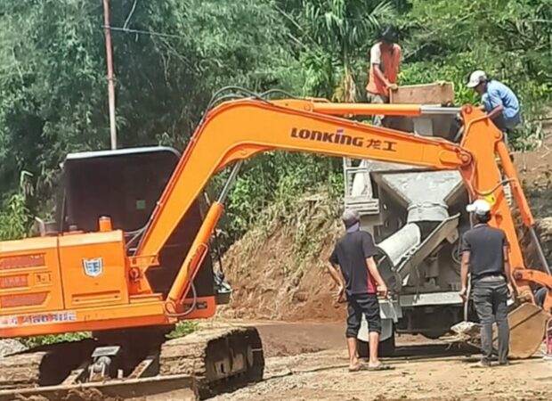 Masyarakat Kelurahan Jangkar Emas Kota Pagaralam Menikmati Fasilitas Jembatan Yang Baru Di Bangun