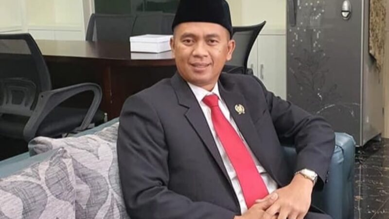 Hera Iskandar Anggota DPRD Kabupaten Sulabumi : Terkait Penggabungan Wilayah Sejumlah Kecamatan di Kabupaten Sukabumi Perlu Dikaji Lebih Dalam