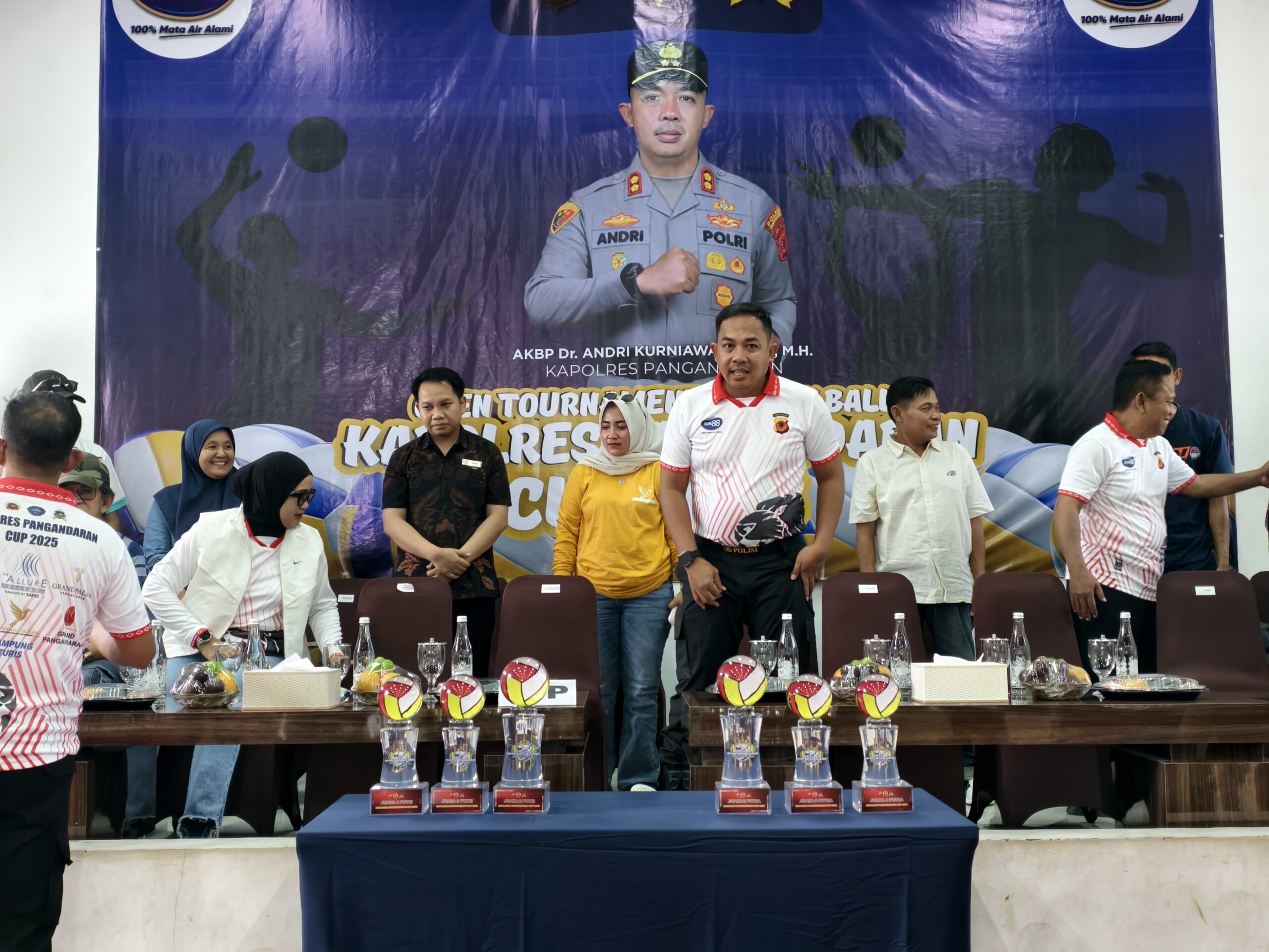 Ratusan Atlet Voli Se Jawa Barat Ramaikan Kapolres Pangandaran Cup 2025