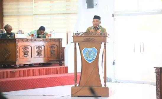 WABUP LABUHANBATU HADIRI PARIPURNA LAPORAN RESES I DPRD TAHUN 2025