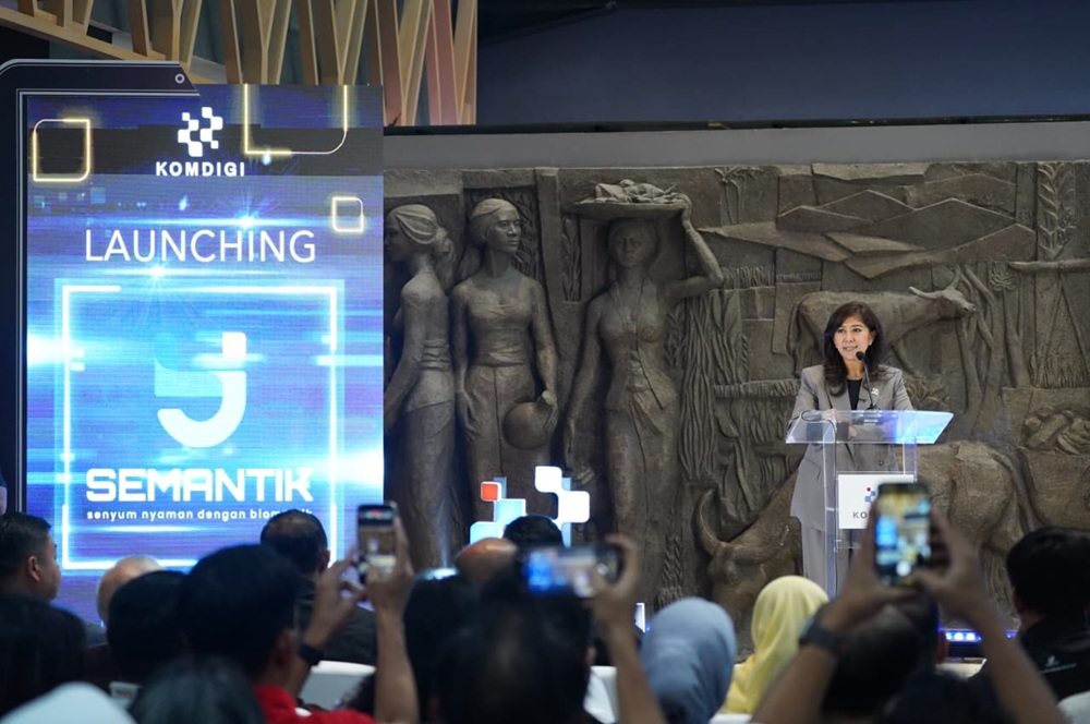 Registrasi Biometrik Nomor Seluler Diterapkan untuk Tekan Penipuan Online