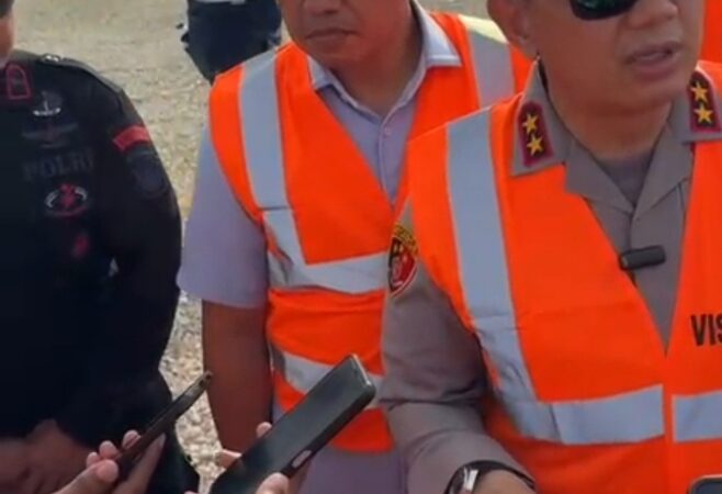 Kapolda Gorontalo Didampingi Dirreskrimsus KBP Dr. Maruly Pardede bersama PJU, Menyampaikan kunjungannya ke Polres Pohuwato