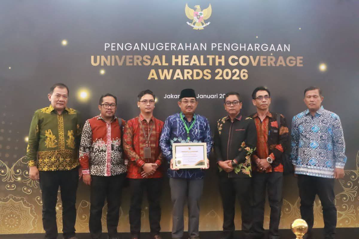 Bupati Anwar Sadat Terima UHC Awards 2026, Bukti Komitmen Kesehatan Daerah Diakui Nasional