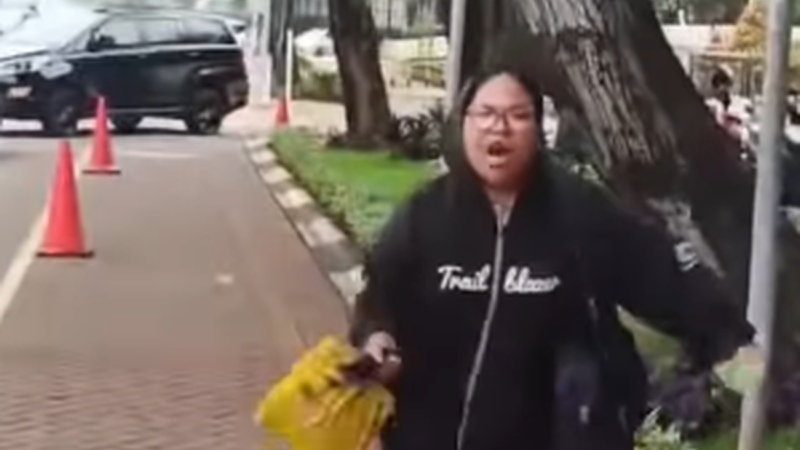 Viral Perempuan Mengamuk Saat Ditagih Ongkos Ojol di Jakbar, Dinsos Angkat Bicara