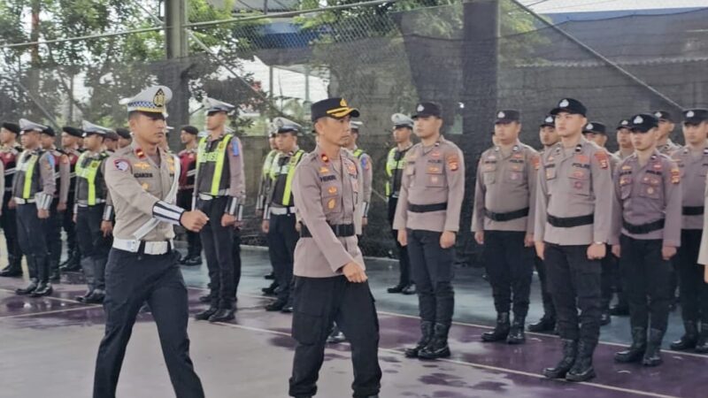 Wakapolres Musi Rawas Pimpin Apel Gelar Pasukan Operasi Keselamatan Musi 2026, Kasat Lantas : Cegah Kemacetan, Berkendara Disiang Hari dan Jangan Saling Mendahului 