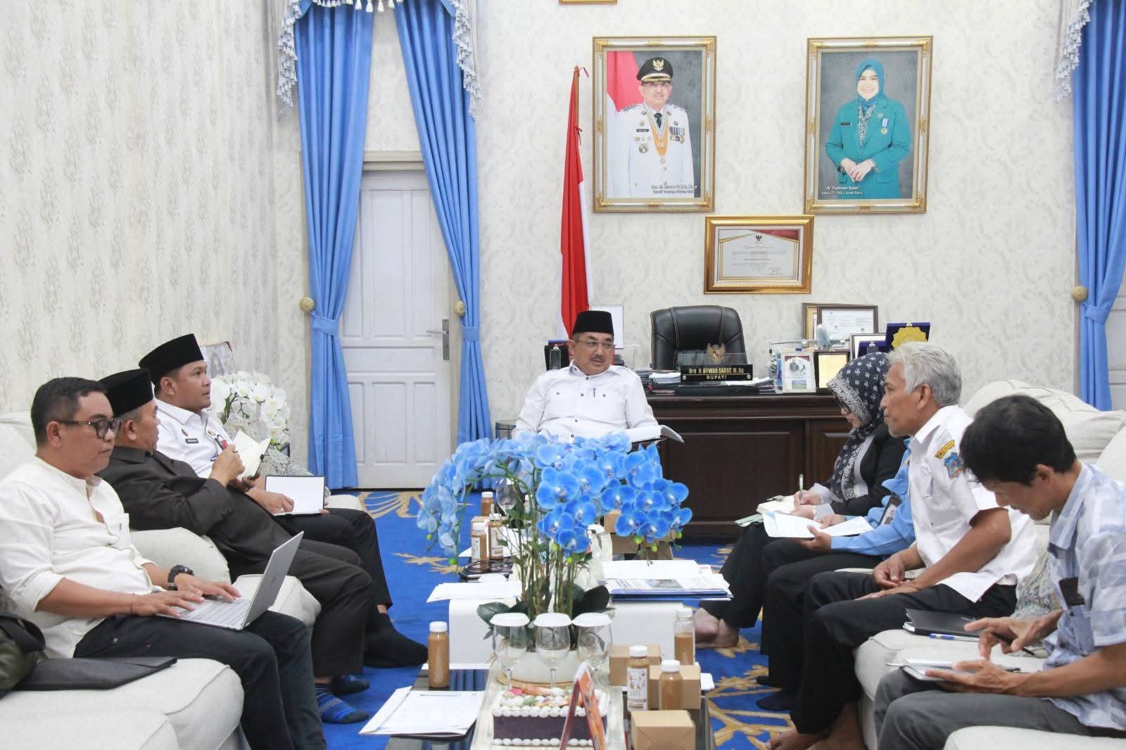 Bupati Anwar Sadat Buka RUPSLB BPR Tanggo Rajo, Tegaskan Penguatan Tata Kelola dan Kinerja BUMD