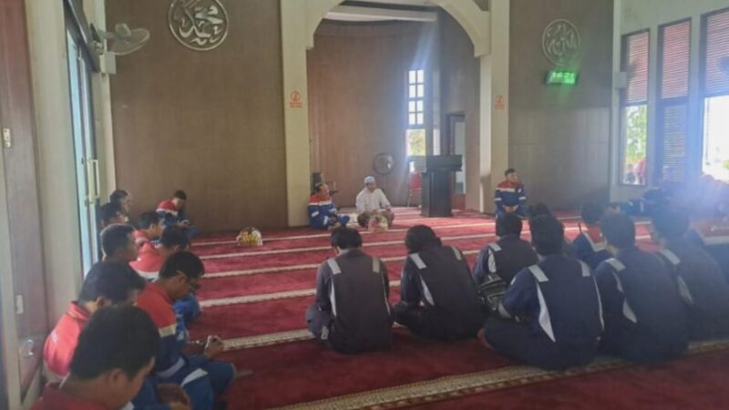 Wujud Syukur dan Kepedulian, Perwira Oil Movement Kilang Balongan Santuni Anak Yatim