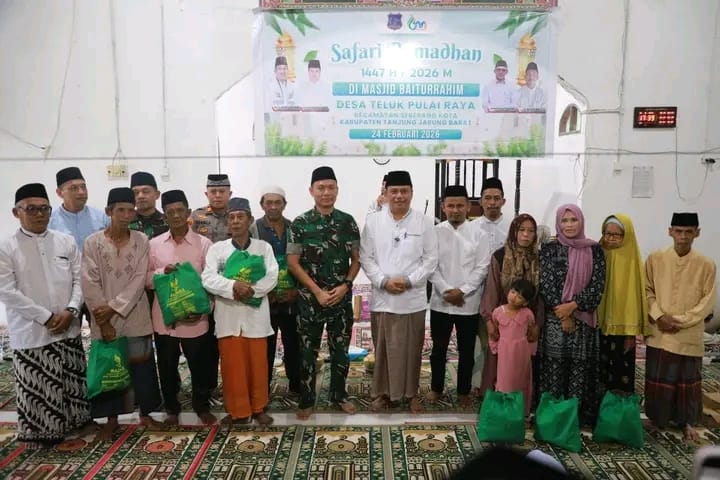 Pemkab Tanjab Barat Gelar Safari Ramadan di Masjid Baiturrahim Seberang Kota, Wabup Tekankan Infrastruktur dan Penanganan Stunting