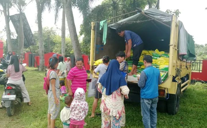 Tim Pengendalian Inflasi Bersama Disperindag Kabupaten Musi Rawas Laksanakan kegiatan Operasi Pasar 
