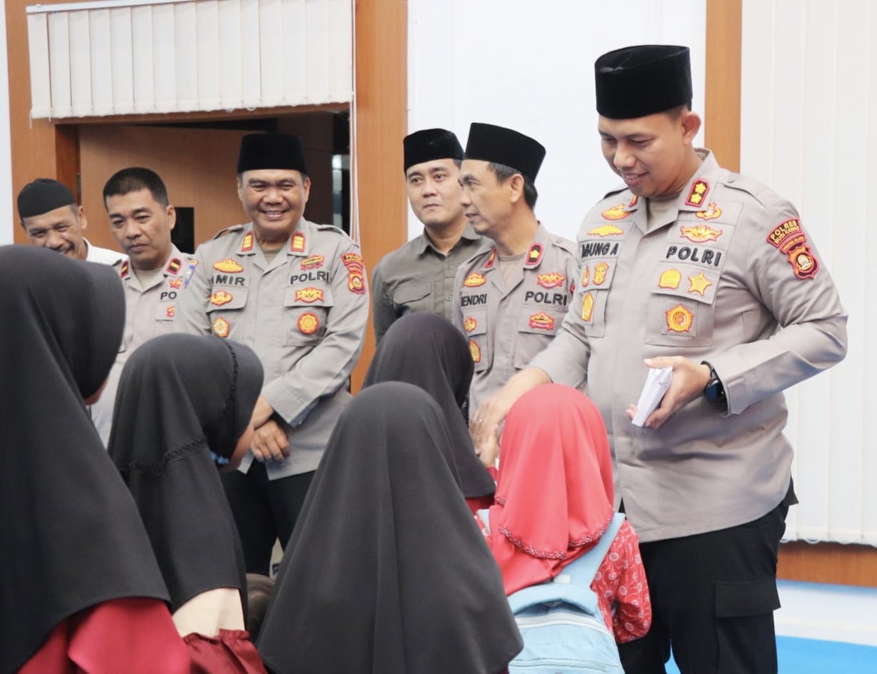 Ramadhan Penuh Berkah, Polres Musi Rawas Buka Puasa Bersama Anak Yatim dan Kaum Dhuafa, Serta Salurkan Santunan 