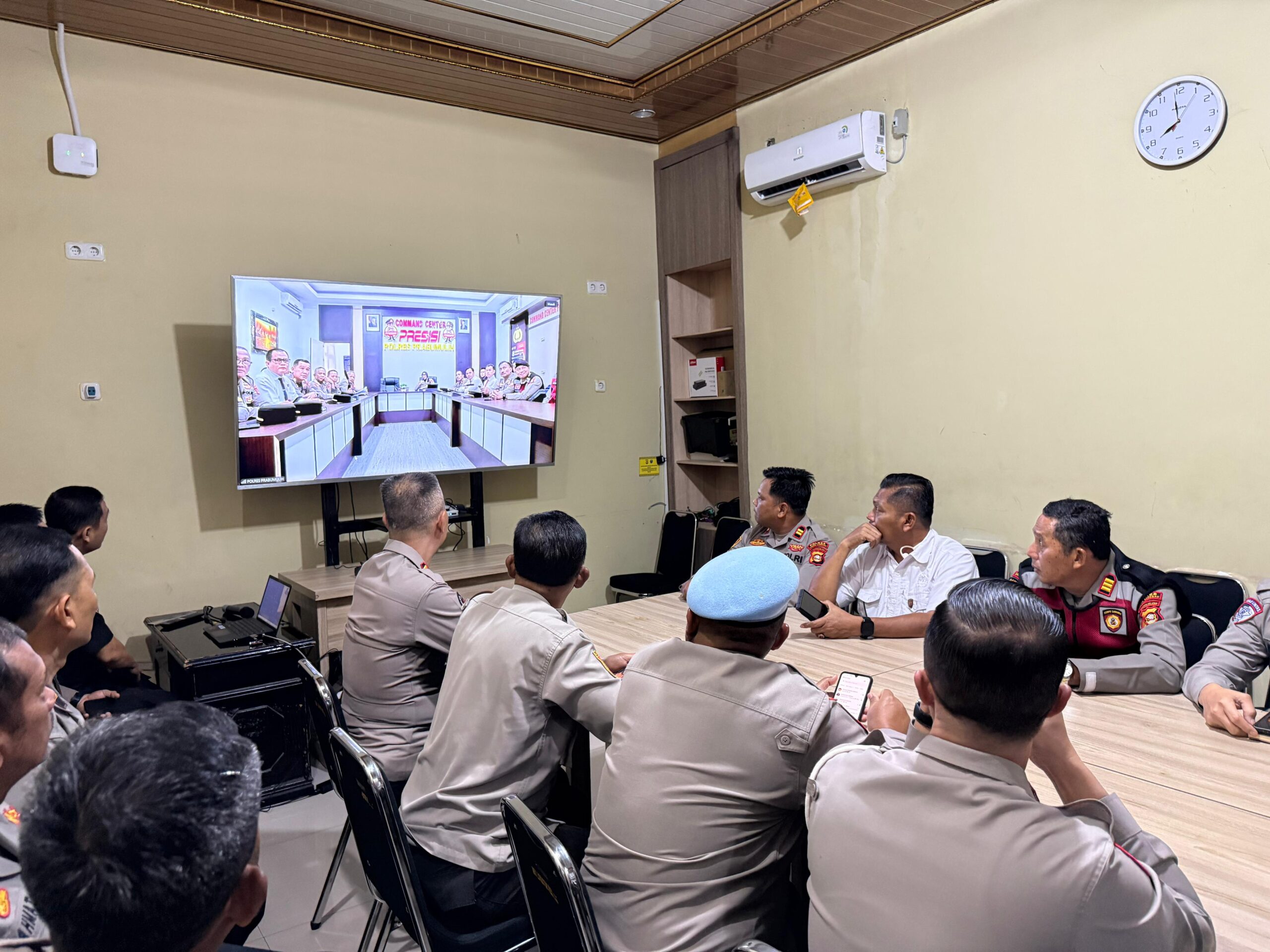 Kapolres Lubuk Linggau Didampingi Wakapolres, Pejabat PJU Hadiri Latpra Ops Ketupat Musi 2026 Diselenggarakan Polda Sumatera Selatan Secara Virtual 