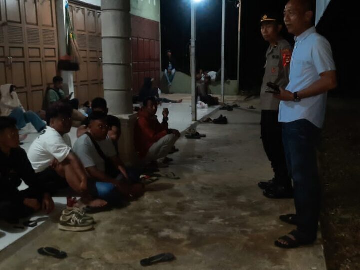 Kapolres Musi Rawas Instruksikan Pelayanan Maksimal, Kapolsek STL Ulu Terawas Cek Bus Rusak di Jalinsum