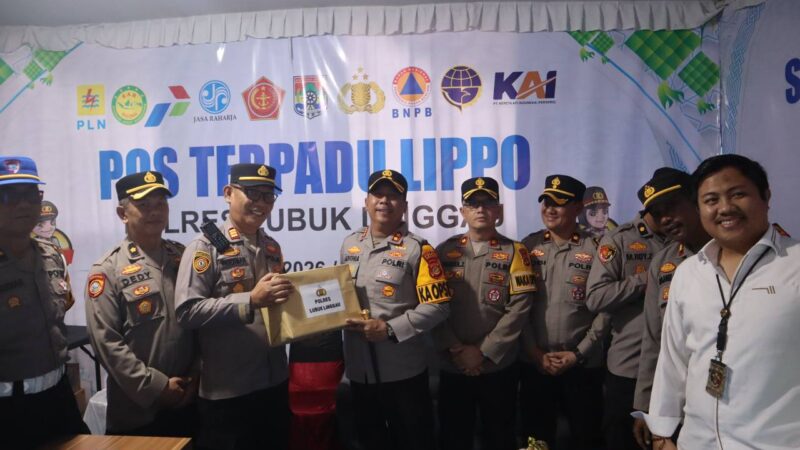 KAPOLRES LUBUK LINGGAU TINJAU DAN MEMBERI BINGKISAN SETIAP TITIK POS OPRASI KETUPAT MUSI 2026.