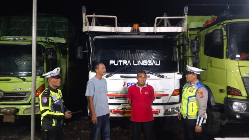 Sat Lantas Polres Lubuk Linggau, Perketat Pengendalian Arus Lalu Lintas dengan Menyasar kendaraan Sumbu Tiga Serta Truk Over Loading