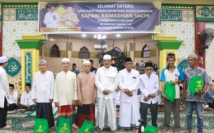 Pererat Silaturahmi, Pemkab Tanjab Barat dan UNJA Peringati Nuzulul Qur’an di Masjid Raya Al-Muttaqin