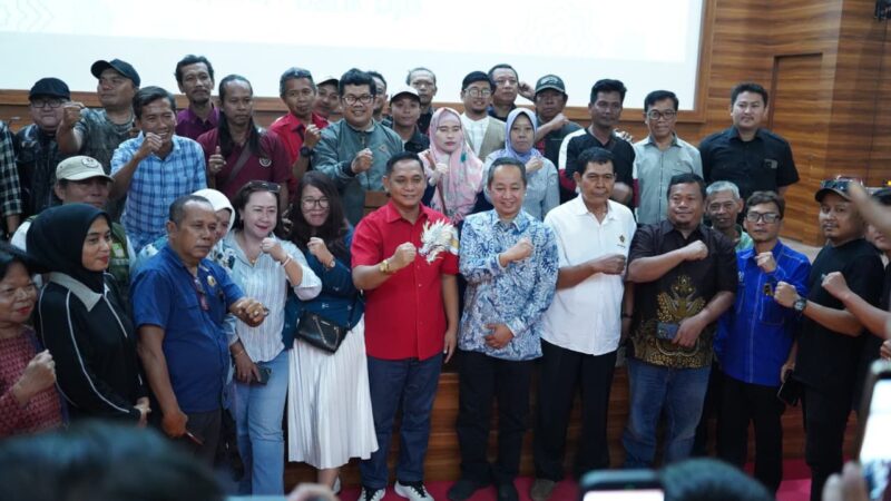 Buka Puasa Bersama Insan Pers, Plt Bupati Bekasi Tekankan Pentingnya Peran Media