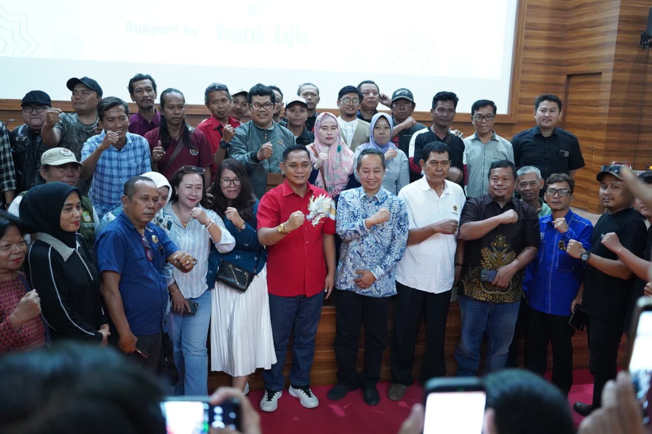 Buka Puasa Bersama Insan Pers, Plt Bupati Bekasi Tekankan Pentingnya Peran Media