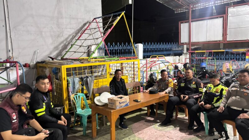 Jajaran Polres Lubuk Lakukan Pengamanan Ketat Dalam Rangka Rangkaian Ibadah Kebaktian Paskah