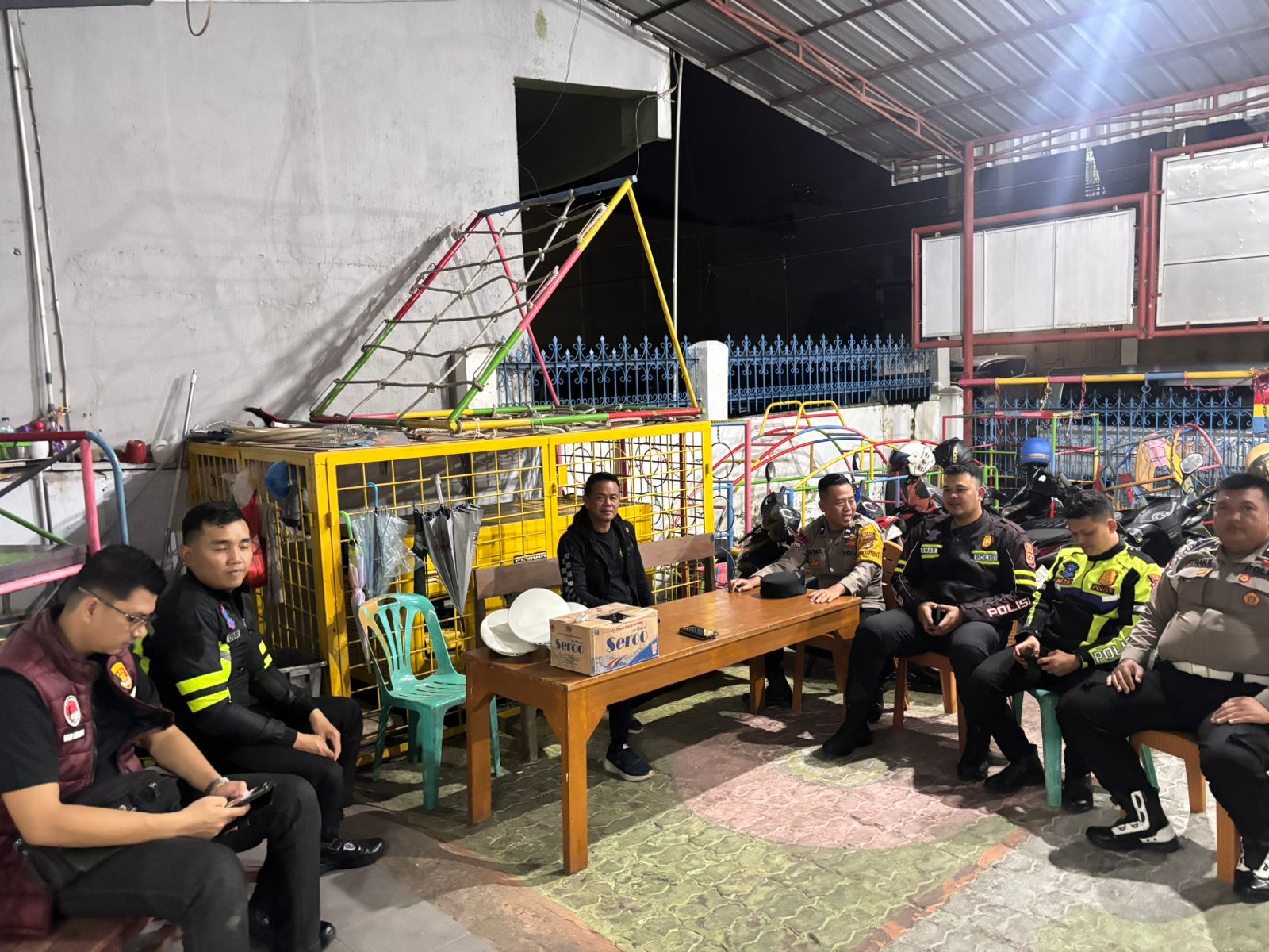 Jajaran Polres Lubuk Lakukan Pengamanan Ketat Dalam Rangka Rangkaian Ibadah Kebaktian Paskah