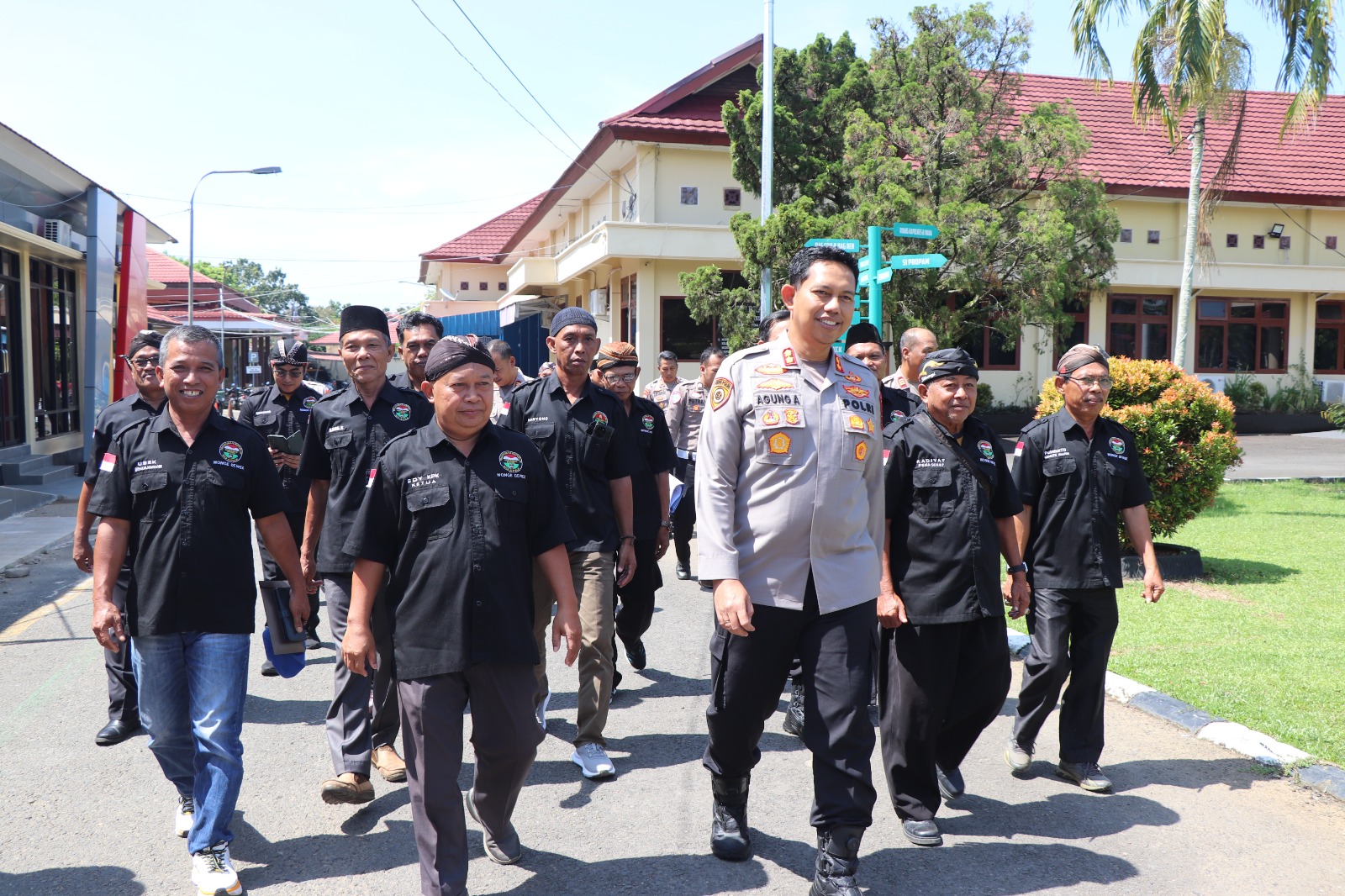 *12.000 Keluarga NGAPAK siap amankan Kabupaten Musi Rawas.*