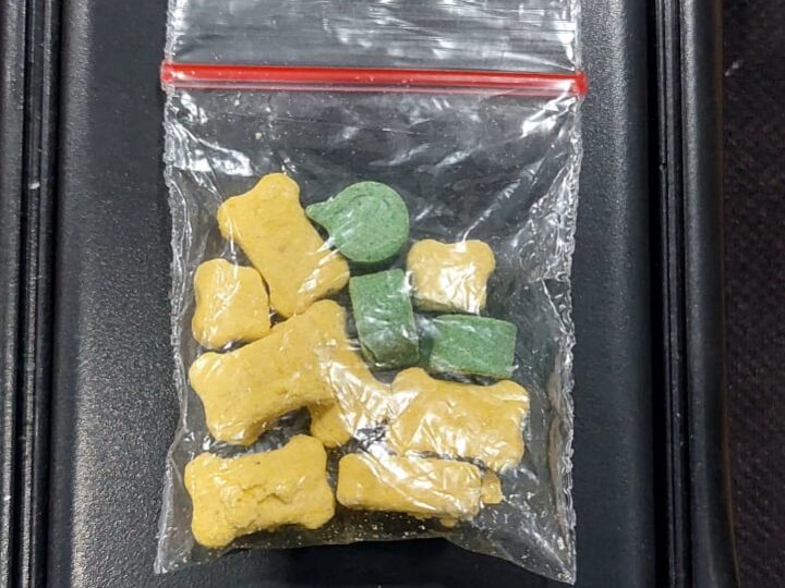 SATRESNARKOBA POLRES LUBUK LINGGAU MENGRINGKUS SEORANG KURIR EKSTASI ASAL DARI RIAU