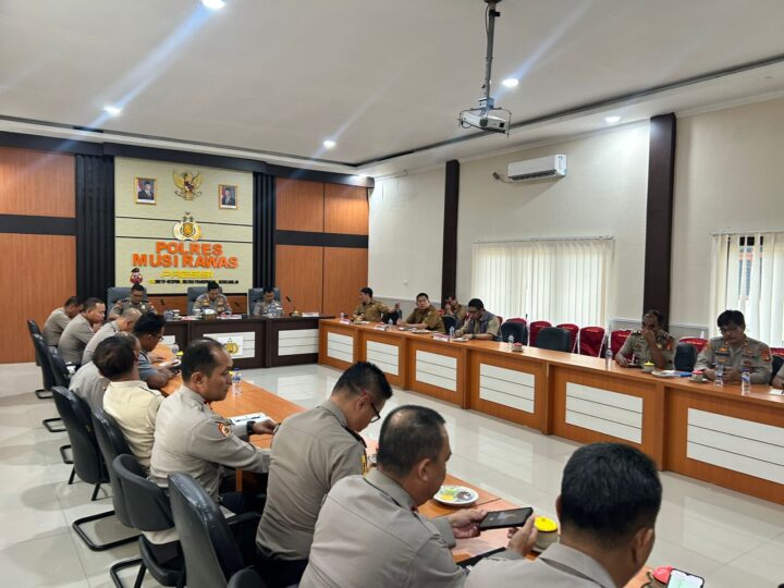 Dipimpin Wakapolri, Polres Musi Rawas Bersama Instansi Terkait Ikuti Zoom Meeting Antisipasi Fenomena El Nino “Godzilla”